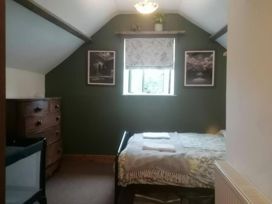 Villa The Old Barn, Cosy Townhouse In Leominster Extérieur photo